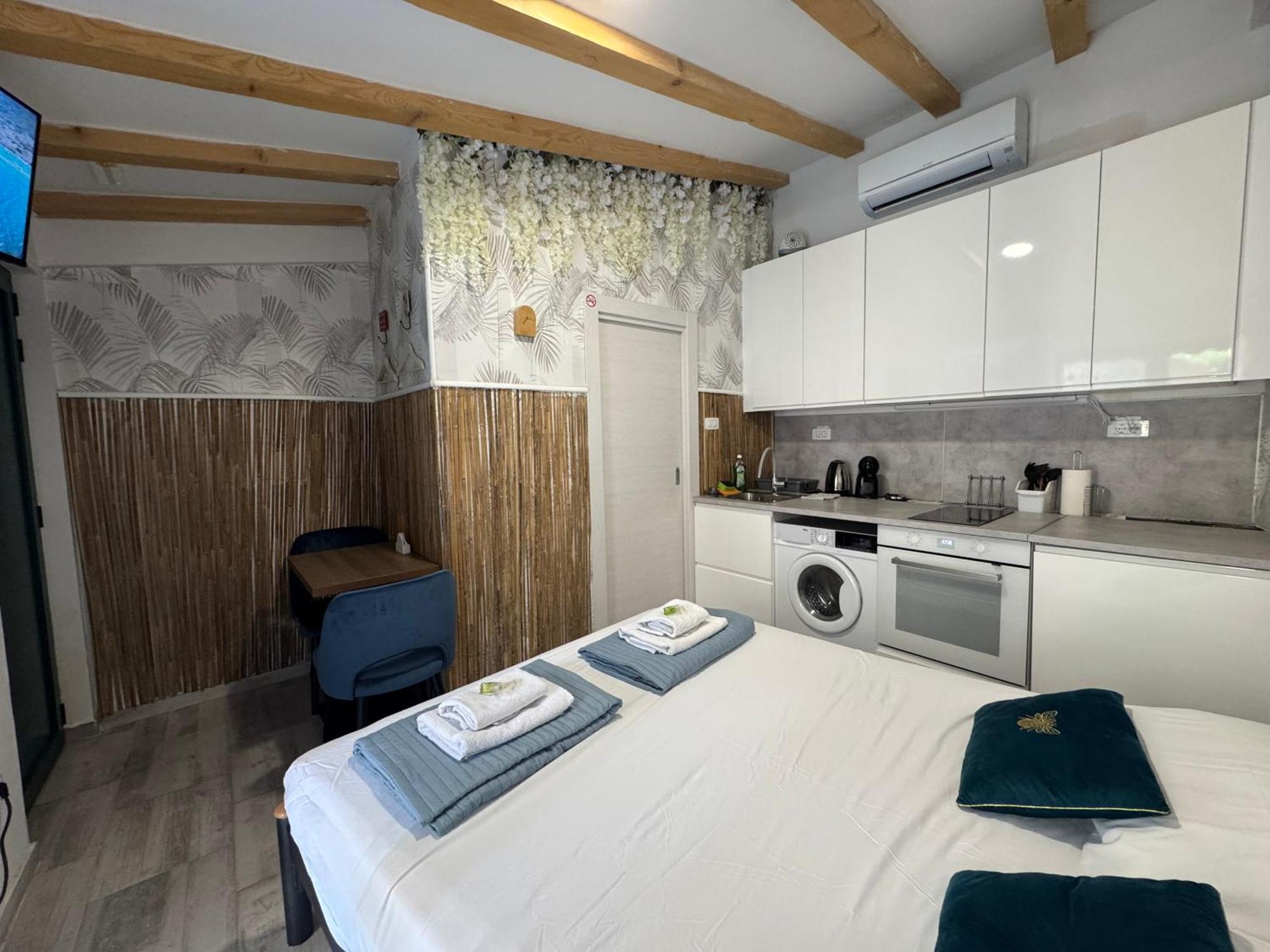 Supreme Location-old Town Luce Centre Apartament *